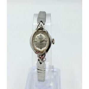 Ladies Gruen Precision 10k R.G.P. Bezel Diamond Accents 17J Manual Wind Watch